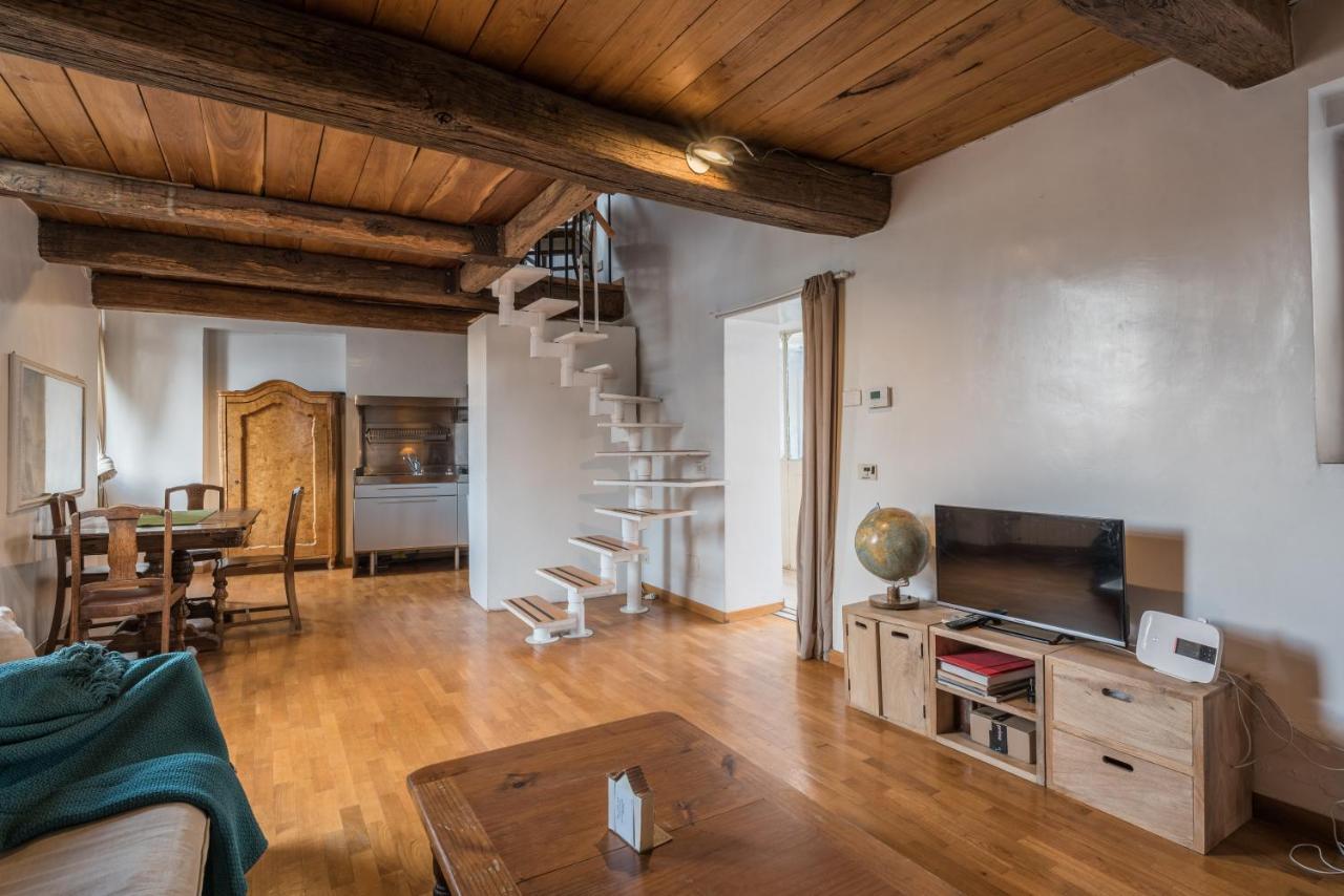 Cozy Wooden Apt In Piazza Navona Appartement Rome Buitenkant foto
