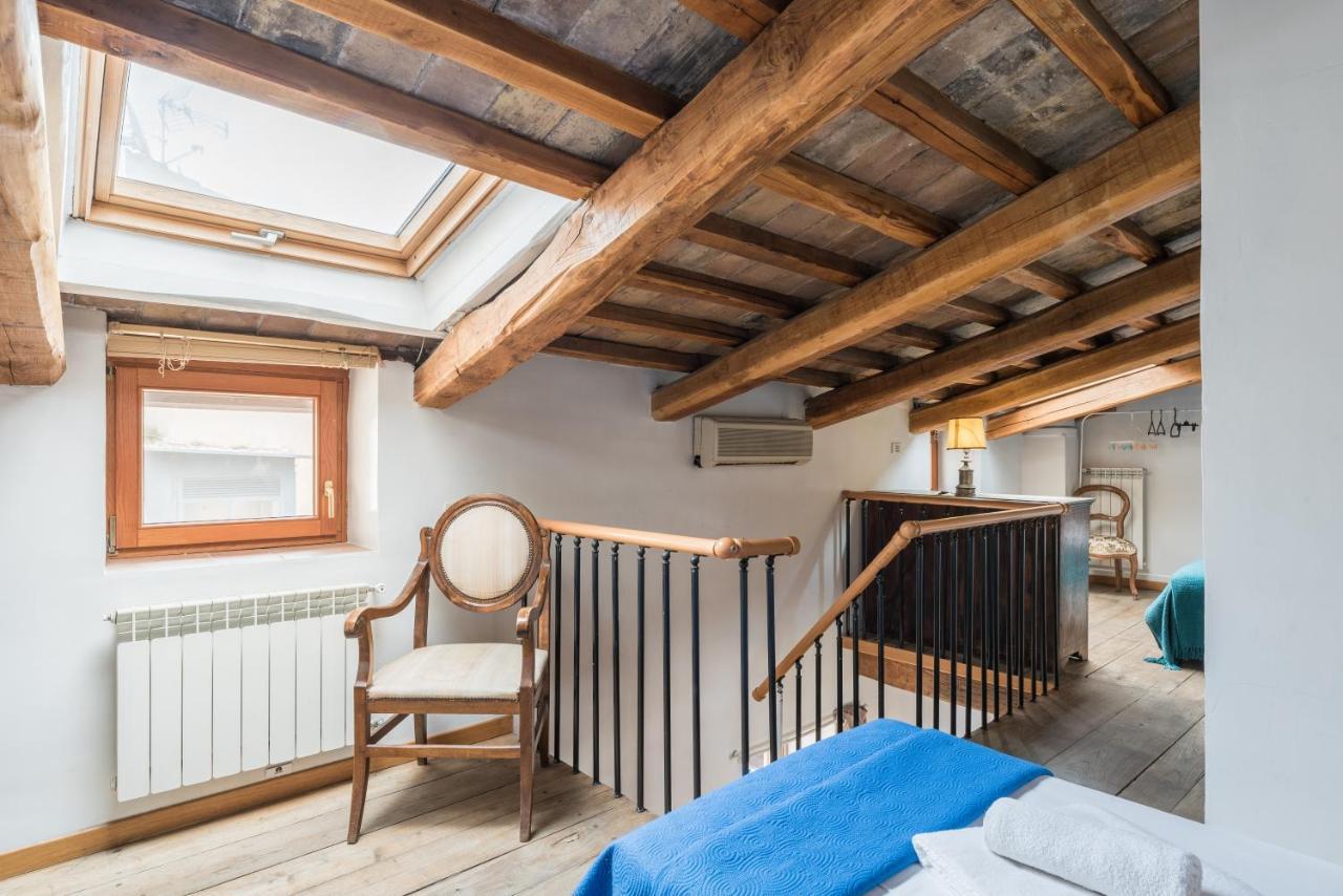 Cozy Wooden Apt In Piazza Navona Appartement Rome Buitenkant foto