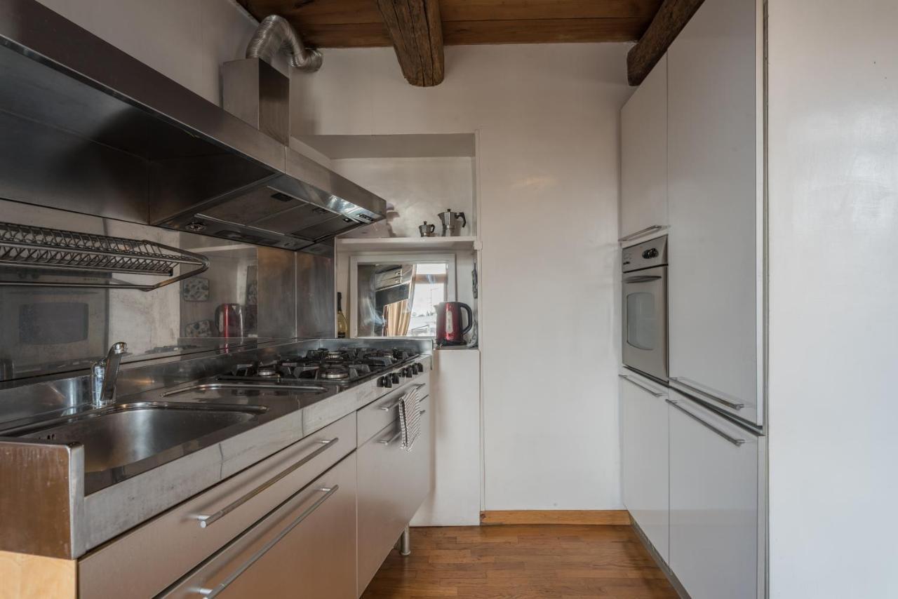 Cozy Wooden Apt In Piazza Navona Appartement Rome Buitenkant foto