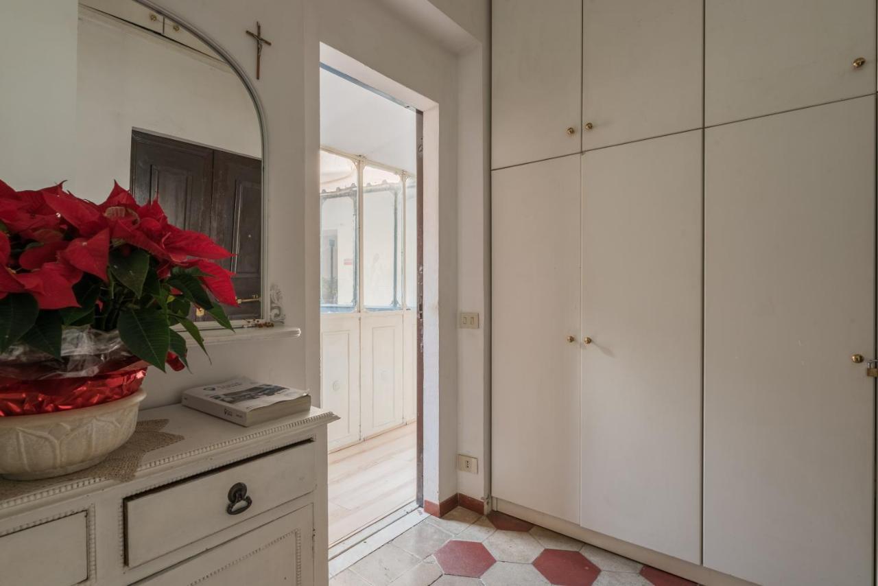 Cozy Wooden Apt In Piazza Navona Appartement Rome Buitenkant foto