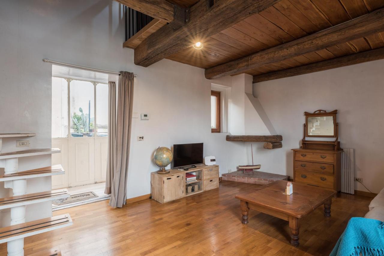 Cozy Wooden Apt In Piazza Navona Appartement Rome Buitenkant foto