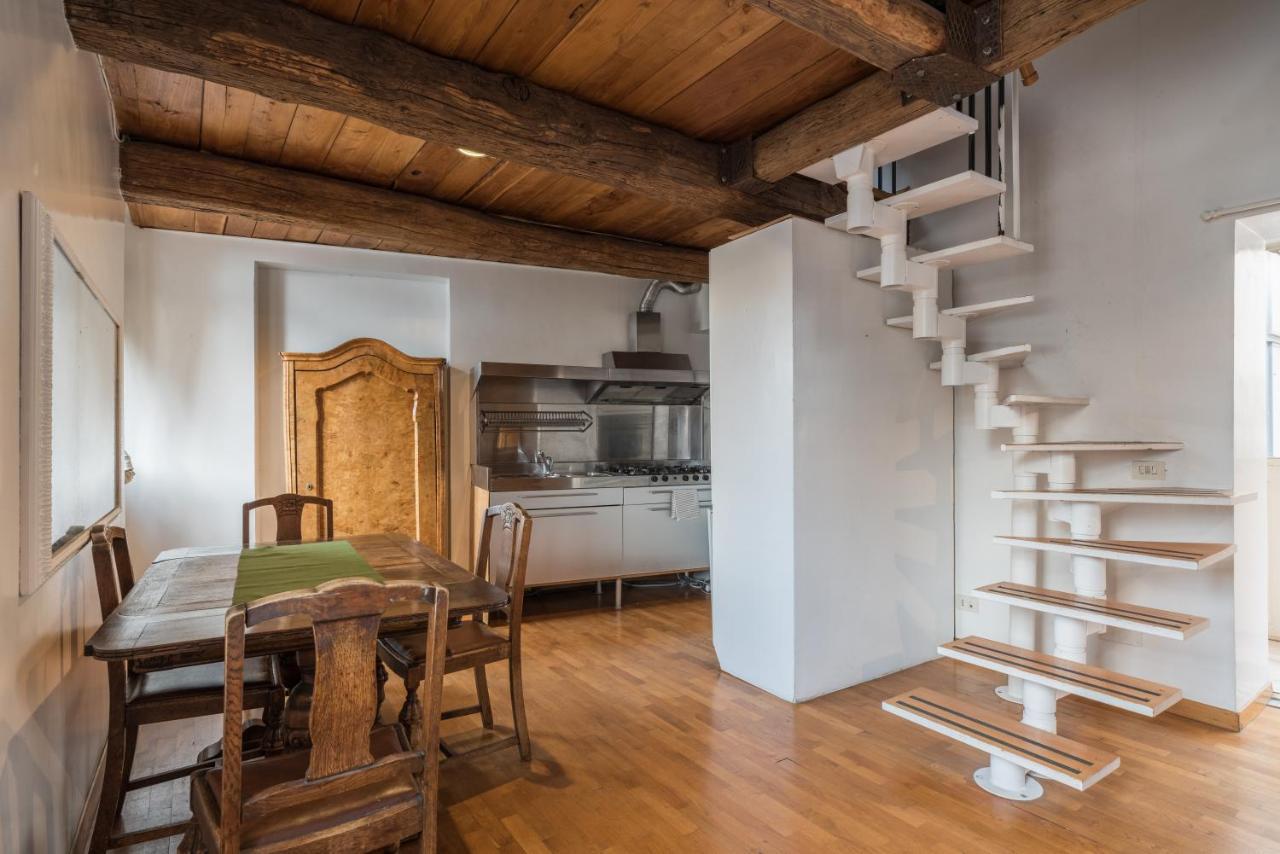 Cozy Wooden Apt In Piazza Navona Appartement Rome Buitenkant foto