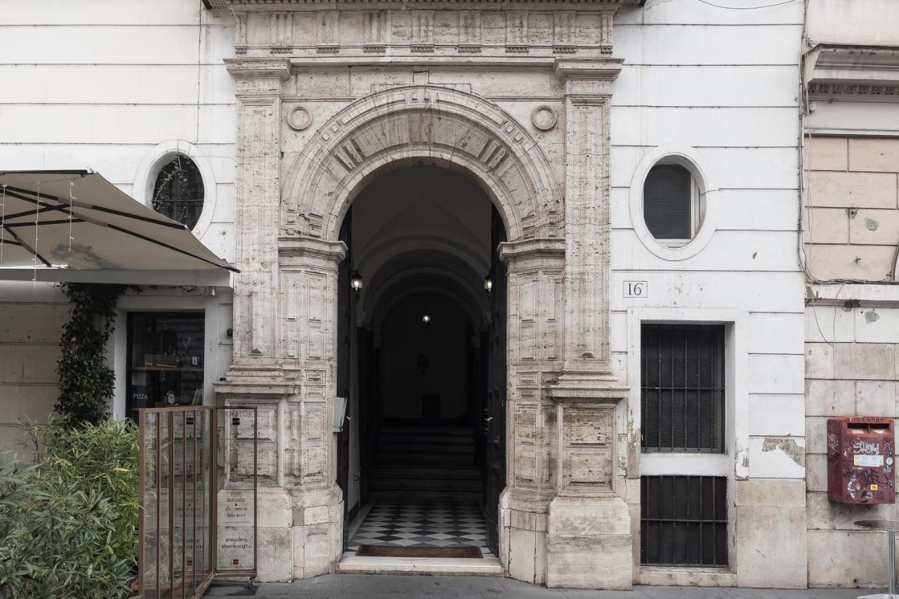 Cozy Wooden Apt In Piazza Navona Appartement Rome Buitenkant foto